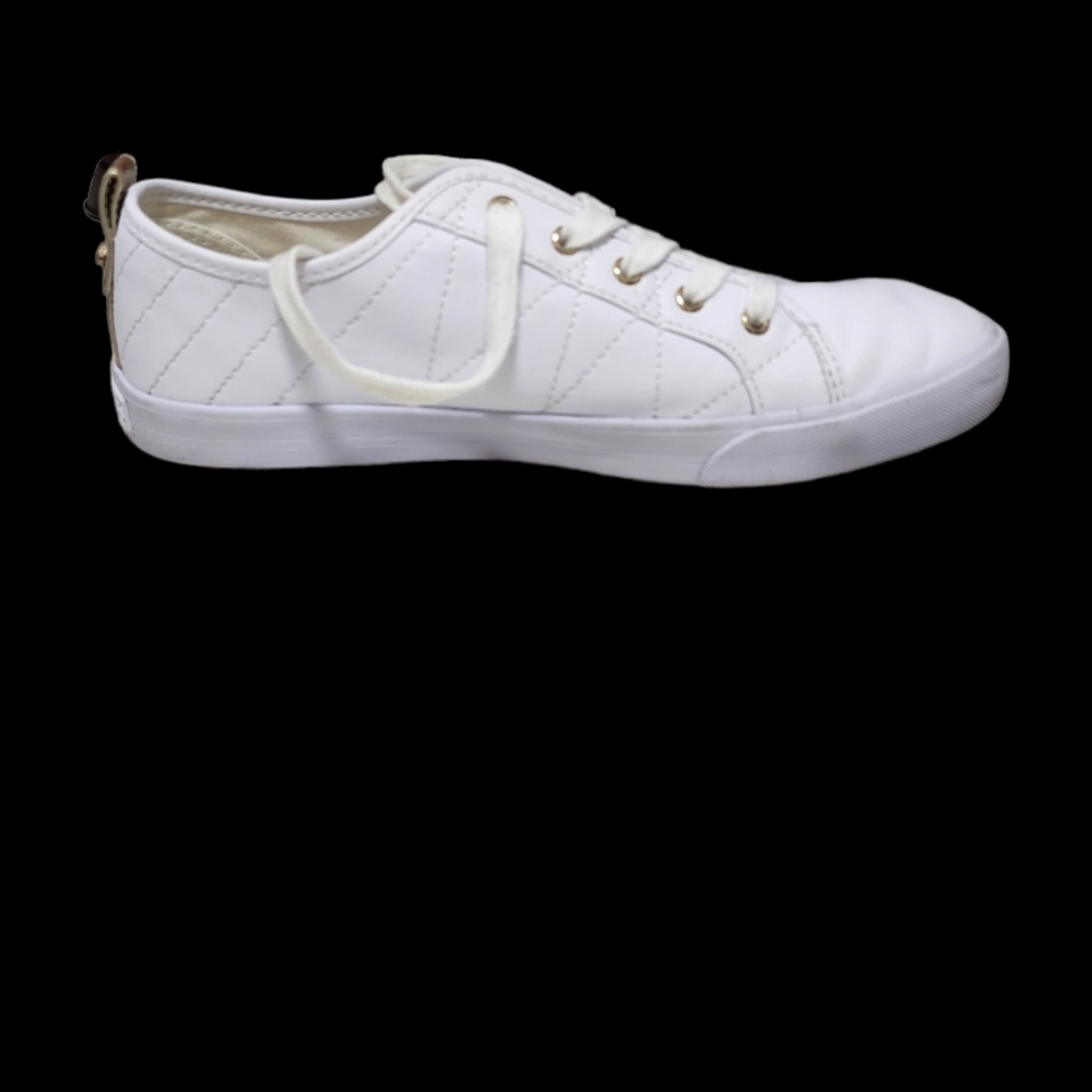 Preowned G By Guess White Sneakers - Picture 4 of 9